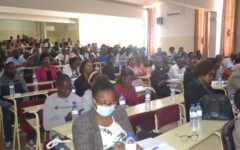 Diálogo Nacional Inclusivo: Cidadãos de Nlhamankulo exigem paridade e transparência na gestão eleitoral DIALOGO1